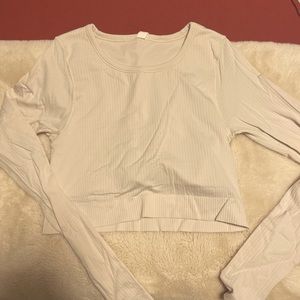 LuluLemon long sleeve crop